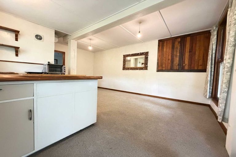 Photo of property in 32 Renwick Place, Nelson South, Nelson, 7010
