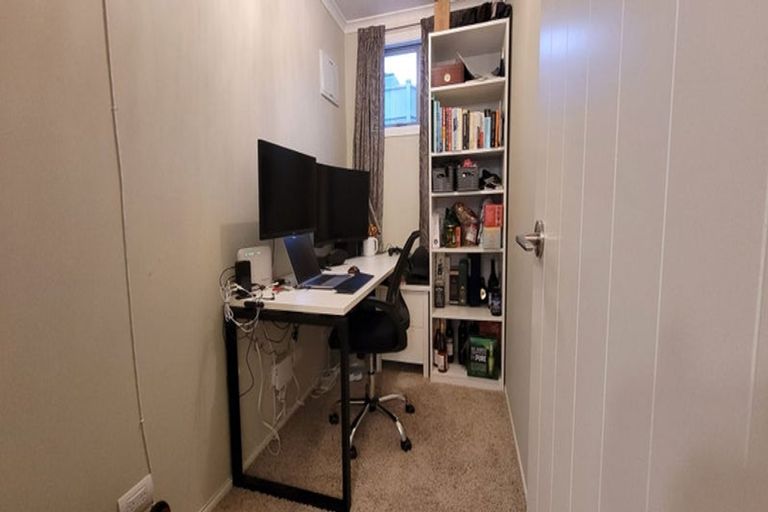 Photo of property in 45a Barnhill Crescent, Pahurehure, Papakura, 2113