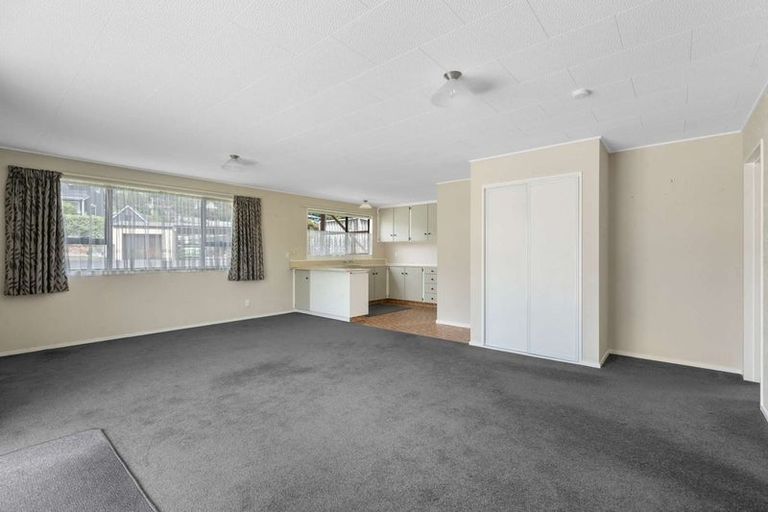 Photo of property in 14 Gebbie Street, Kinmont Park, Mosgiel, 9024