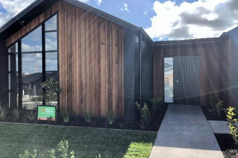 Photo of property in 8 Fetter Lane, Paerata, 2124