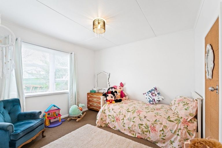 Photo of property in 8 Petrie Street, Wainuiomata, Lower Hutt, 5014