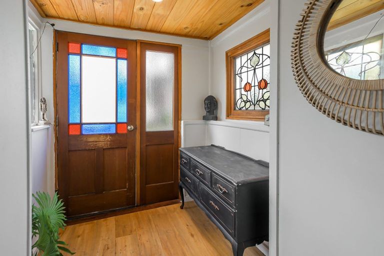 Photo of property in 107 Coromandel Street, Thames, 3500