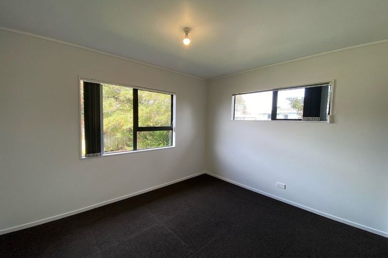 Photo of property in 19 Kirton Crescent, Manurewa, Auckland, 2102