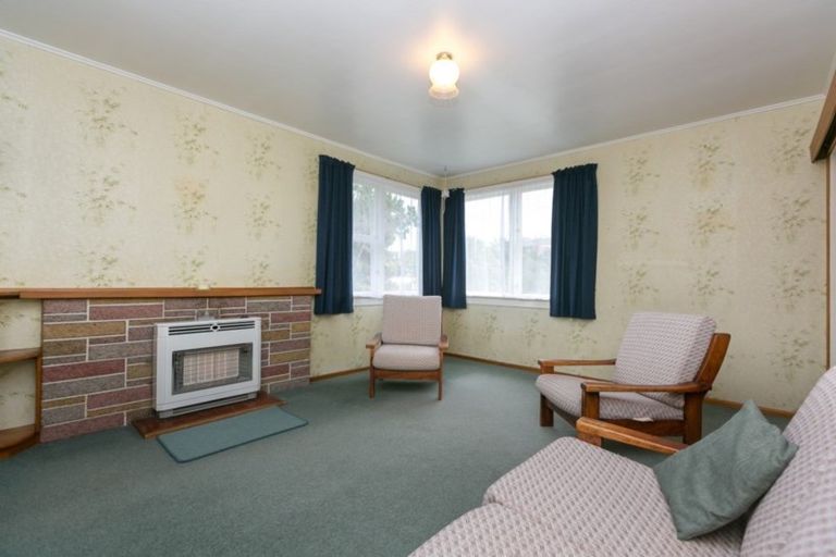 Photo of property in 6 Wiremu Place, Blagdon, New Plymouth, 4310