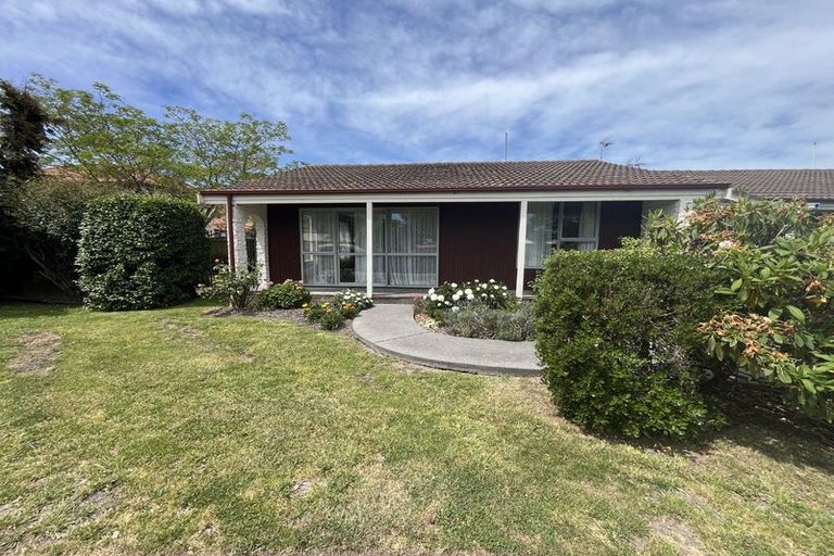 Photo of property in 1/74 Picton Avenue, Riccarton, Christchurch, 8011