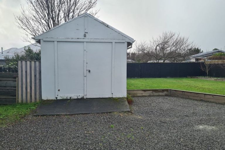 Photo of property in 45 Cologne Street, Martinborough, 5711