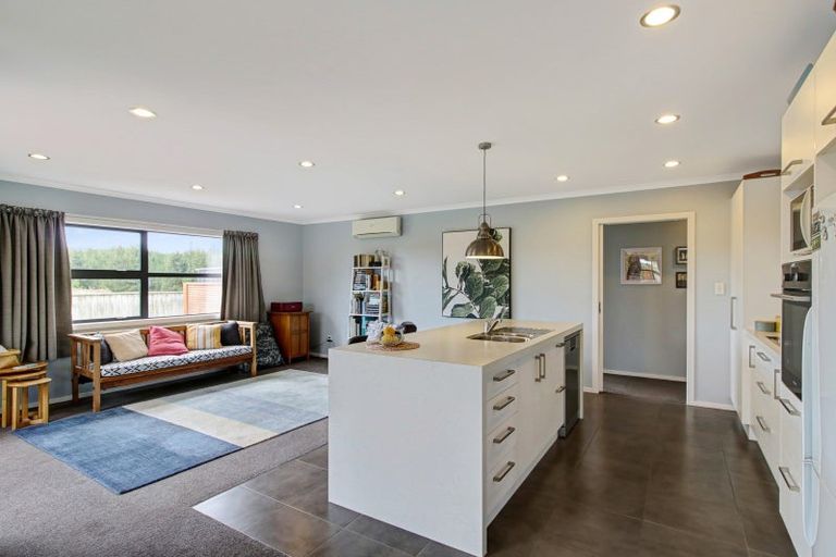 Photo of property in 9 Oxnam Place, Foxton Beach, Foxton, 4815