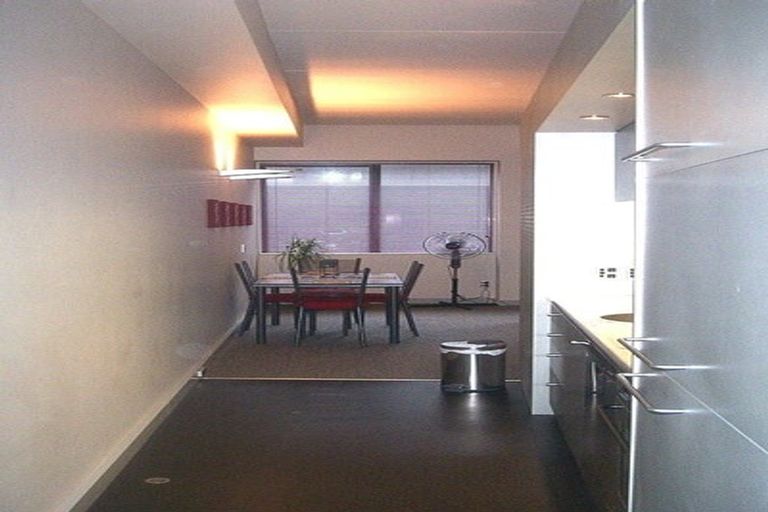 Photo of property in Gerondis Bldg Apartments, 409/60 Willis Street, Wellington Central, Wellington, 6011