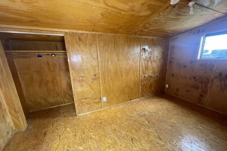 Photo of property in 8 Luanda Drive, Ranui, Auckland, 0612