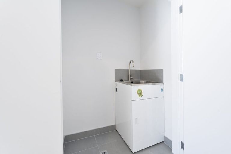 Photo of property in 30 Whautapu Court, Avondale, 1026