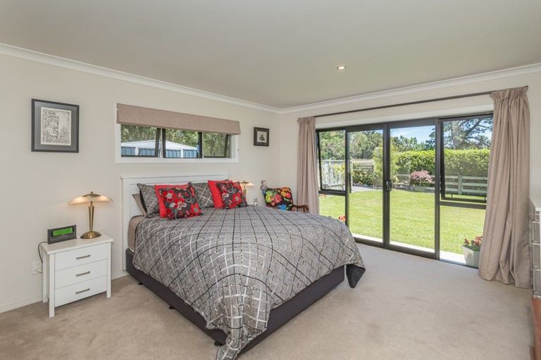 Photo of property in 19 Denton Road, Levin, 5571