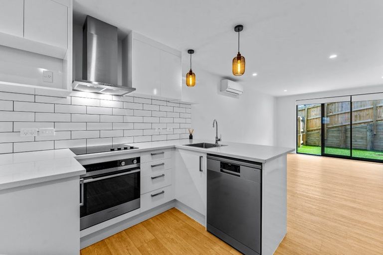 Photo of property in 17/694 Whangaparaoa Road, Stanmore Bay, Whangaparaoa, 0932