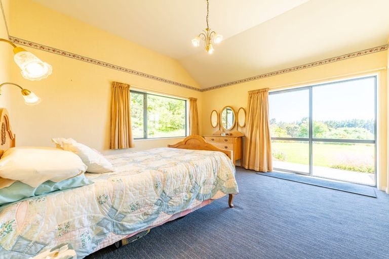 Photo of property in 134 Kemp Road, Hillgrove, Moeraki, 9482