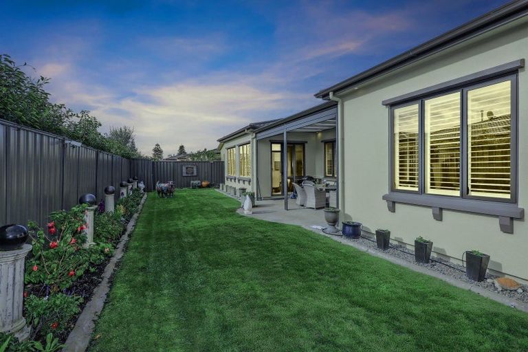 Photo of property in 16 Hunter Drive, Awatoto, Napier, 4110