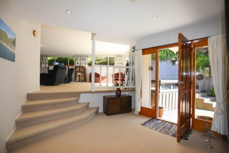 Photo of property in 11 Roseneath Place, Cashmere, Christchurch, 8022