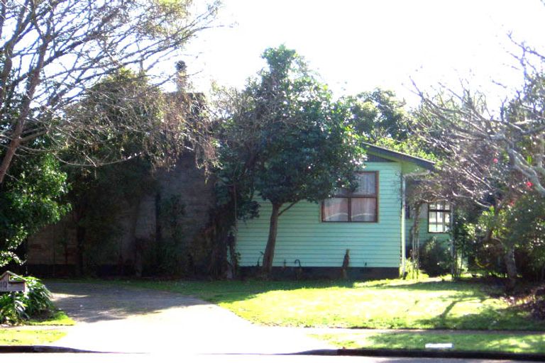 Photo of property in 10 Berkley Place, Awapuni, Palmerston North, 4412