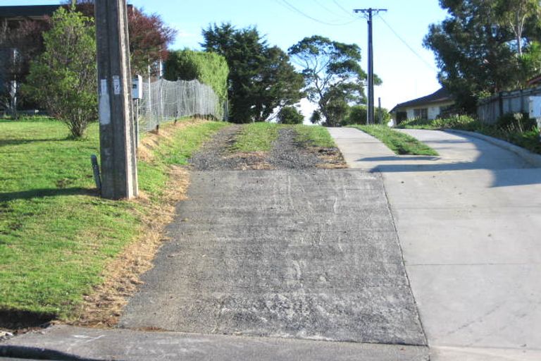 Photo of property in 1/95 Sunnyside Road, Sunnyvale, Auckland, 0612