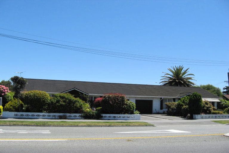 Photo of property in 281 Avonhead Road, Avonhead, Christchurch, 8042