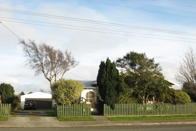 Photo of property in 61 West Plains Road, Waikiwi, Invercargill, 9810