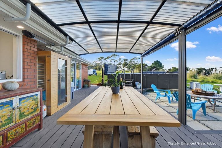 Photo of property in 96 Omana Avenue, Shelly Beach, South Head, 0874