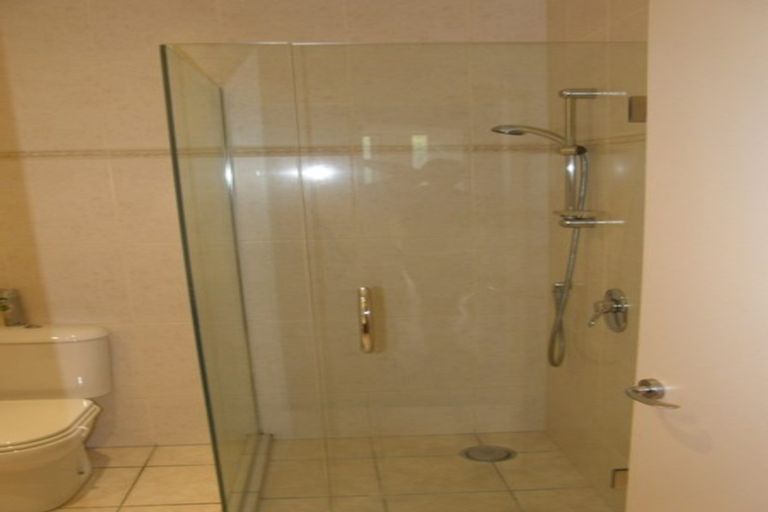 Photo of property in Construction House, 53/80 Kent Terrace, Mount Victoria, Wellington, 6011