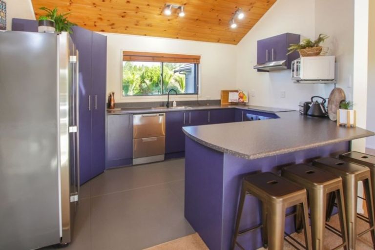 Photo of property in 106 Waimate North Road, Kerikeri, 0293