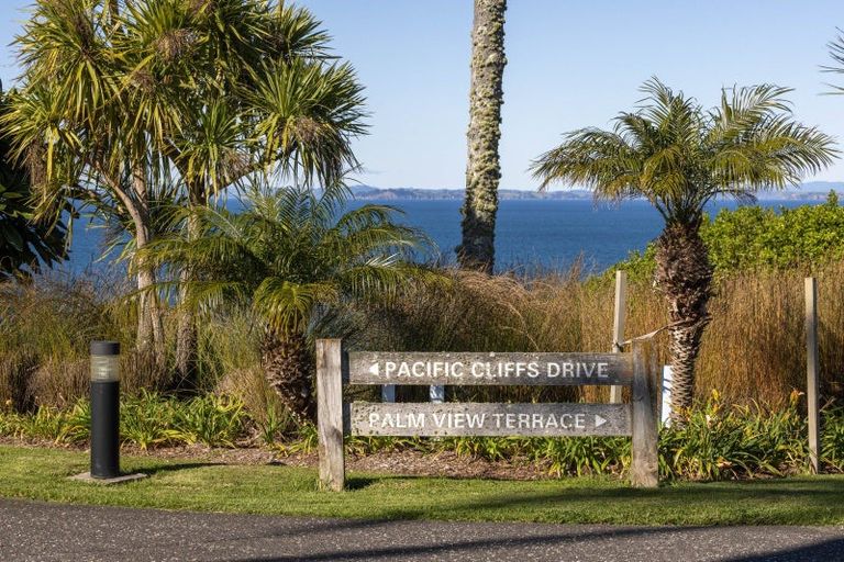 Photo of property in 4 Palm View Terrace, Gulf Harbour, Whangaparaoa, 0930