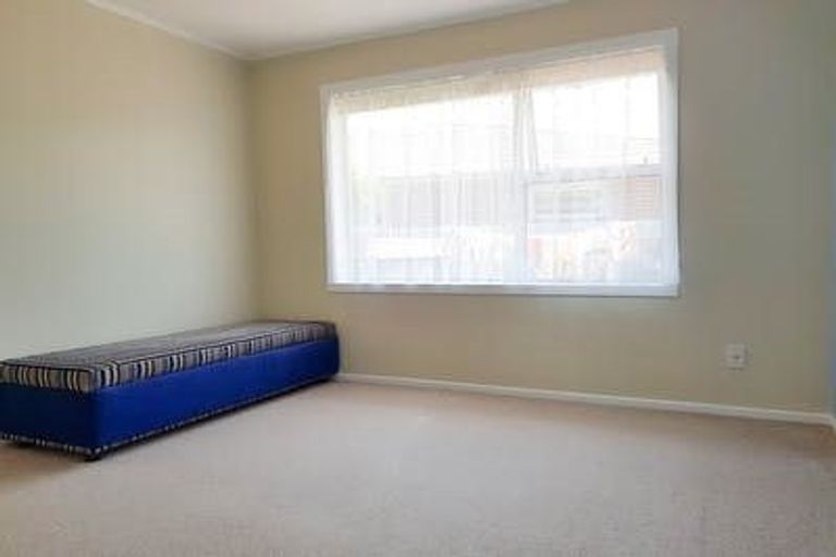 Photo of property in 20 Holyoake Crescent, Avalon, Lower Hutt, 5011
