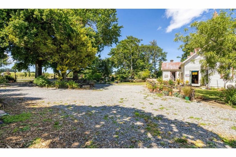 Photo of property in 6 Matheson Road, Waikaka, Gore, 9775