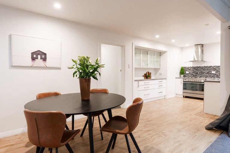 Photo of property in 380 Bay View Road, Saint Clair, Dunedin, 9012