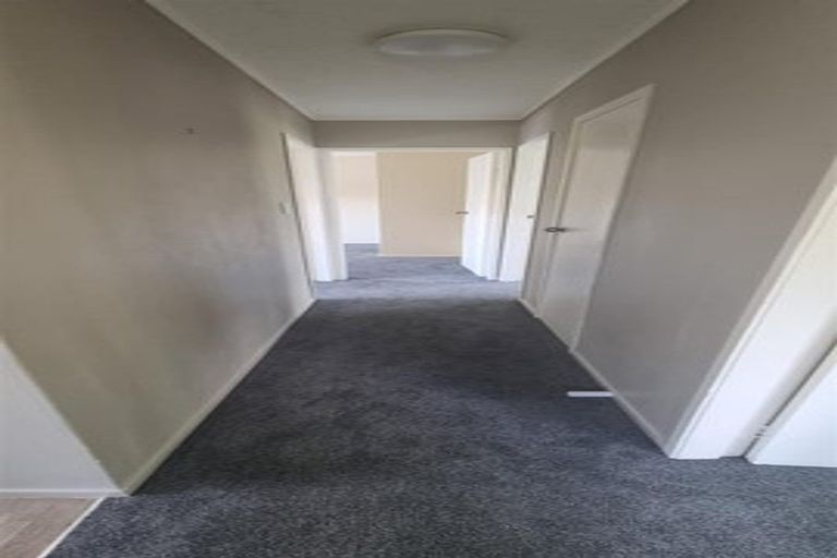 Photo of property in 2 Hinau Street, Pukehangi, Rotorua, 3015