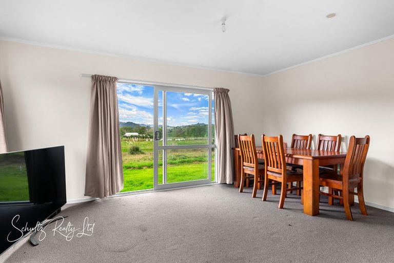 Photo of property in 32a Swamp Road, Mareretu, Maungaturoto, 0571
