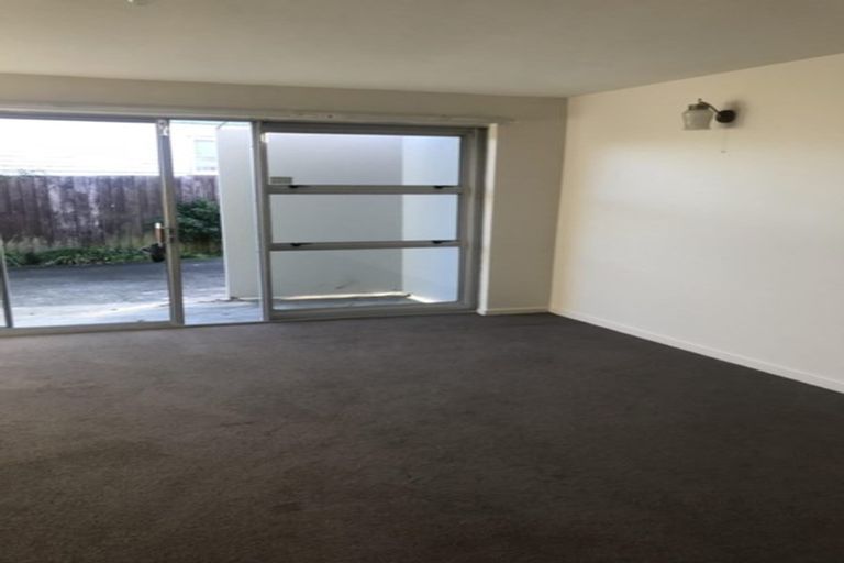 Photo of property in 2/18 Hardy Street, New Brighton, Christchurch, 8061