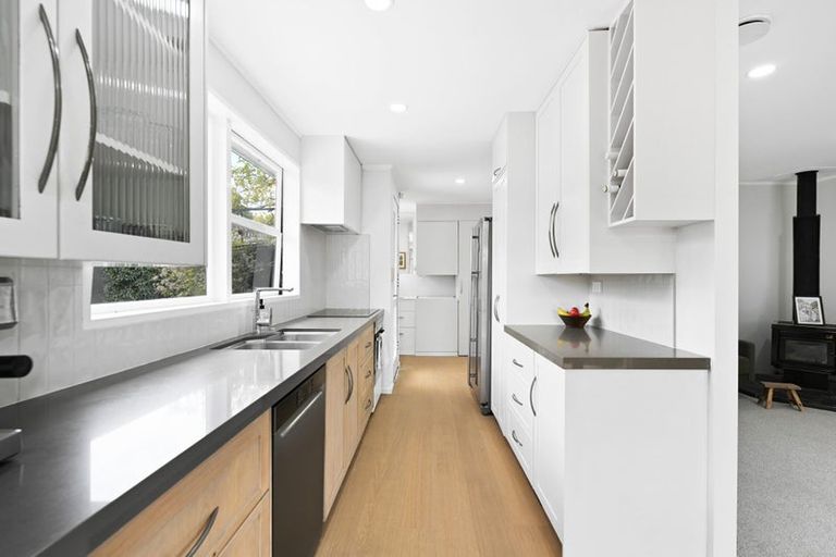 Photo of property in 30 Acacia Crescent, Glenview, Hamilton, 3206