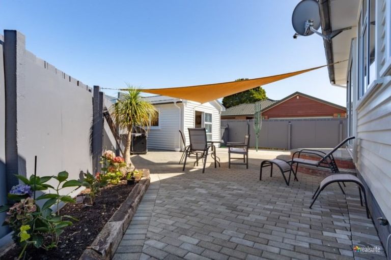 Photo of property in 2a Mcbain Grove, Avalon, Lower Hutt, 5011