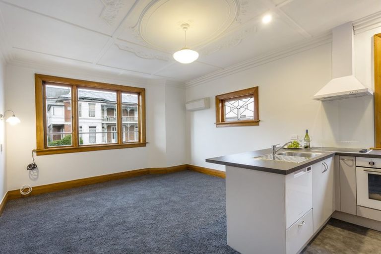 Photo of property in 53 Manor Place, Dunedin Central, Dunedin, 9016