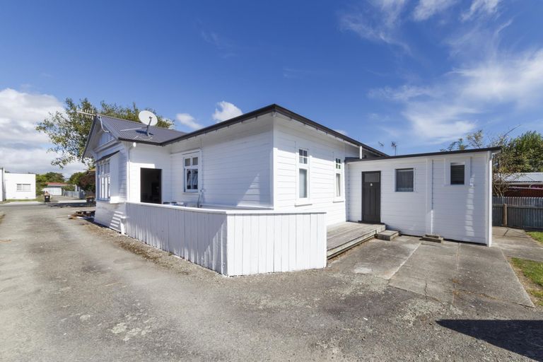Photo of property in 195 Ferguson Street, West End, Palmerston North, 4412