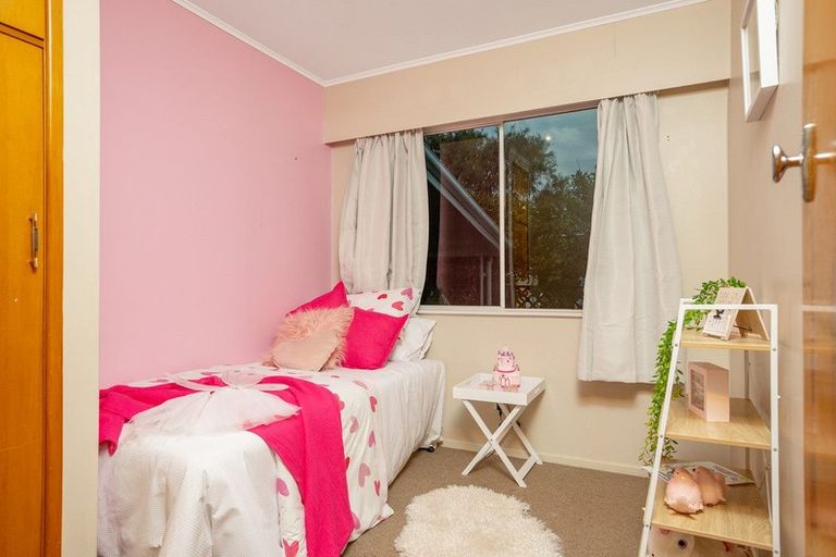 Photo of property in 404 High Street South, Carterton, 5713