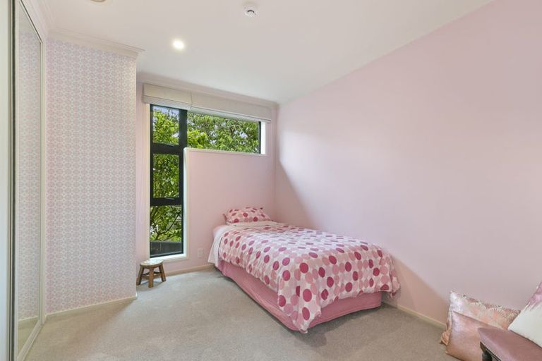 Photo of property in 23 Everest Street, Khandallah, Wellington, 6035