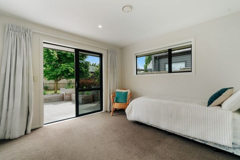 Photo of property in 9 Red Cottage Drive, Lake Hayes, Queenstown, 9304