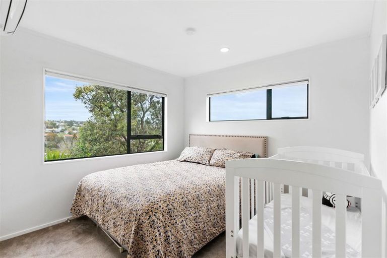 Photo of property in 2/26 Noeleen Street, Glenfield, Auckland, 0629