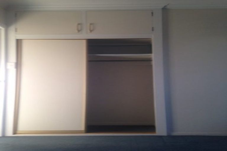 Photo of property in 1/77 Memorial Avenue, Ilam, Christchurch, 8053