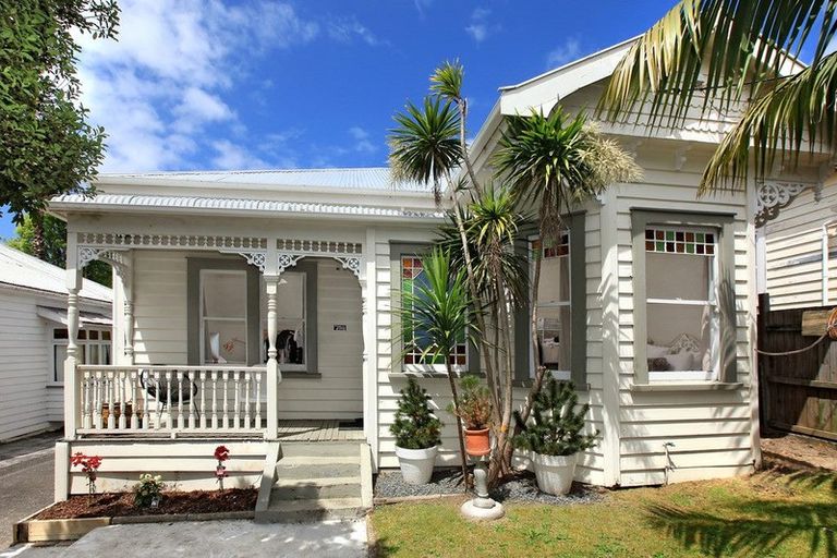 Photo of property in 76 Sackville Street, Grey Lynn, Auckland, 1021