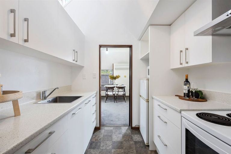 Photo of property in 43n Waimairi Road, Upper Riccarton, Christchurch, 8041