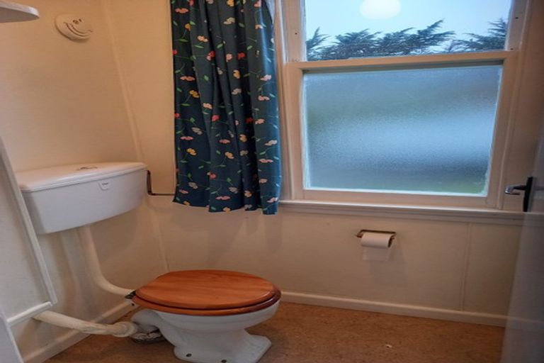 Photo of property in 204 Riccarton Road, Riccarton, Christchurch, 8041