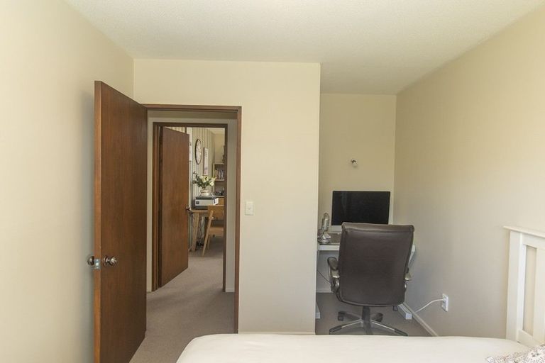 Photo of property in 12 Kamahi Place, Bishopdale, Christchurch, 8051