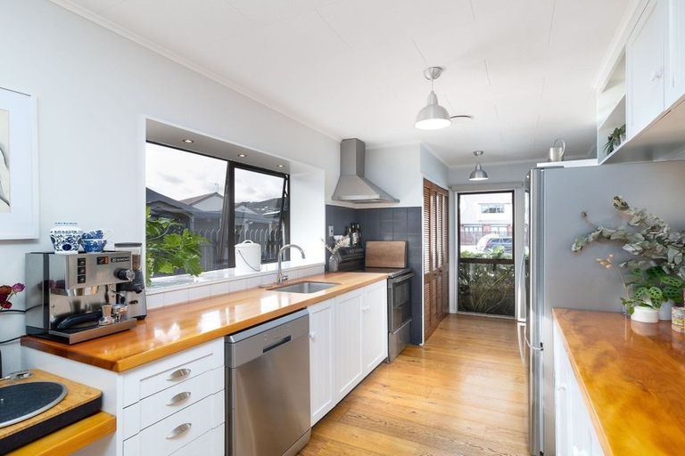 Photo of property in 5 Helena Way, The Wood, Nelson, 7010