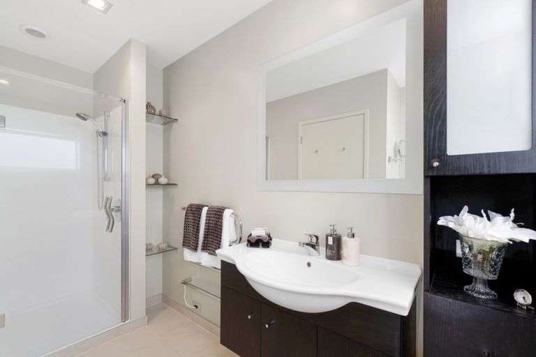 Photo of property in 89a Kowhai Road, Mairangi Bay, Auckland, 0630