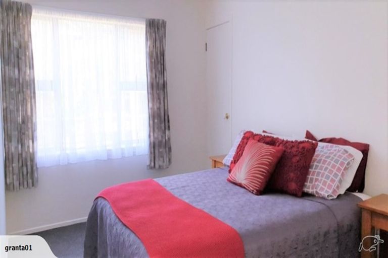 Photo of property in 34 Knights Road, Rothesay Bay, Auckland, 0630