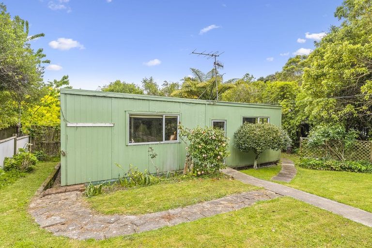 Photo of property in 93 Ruahine Street, Paraparaumu, 5032